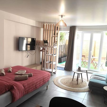 Studio Boheme Chic A Disney La Houssaye-en-Brie Exterior foto